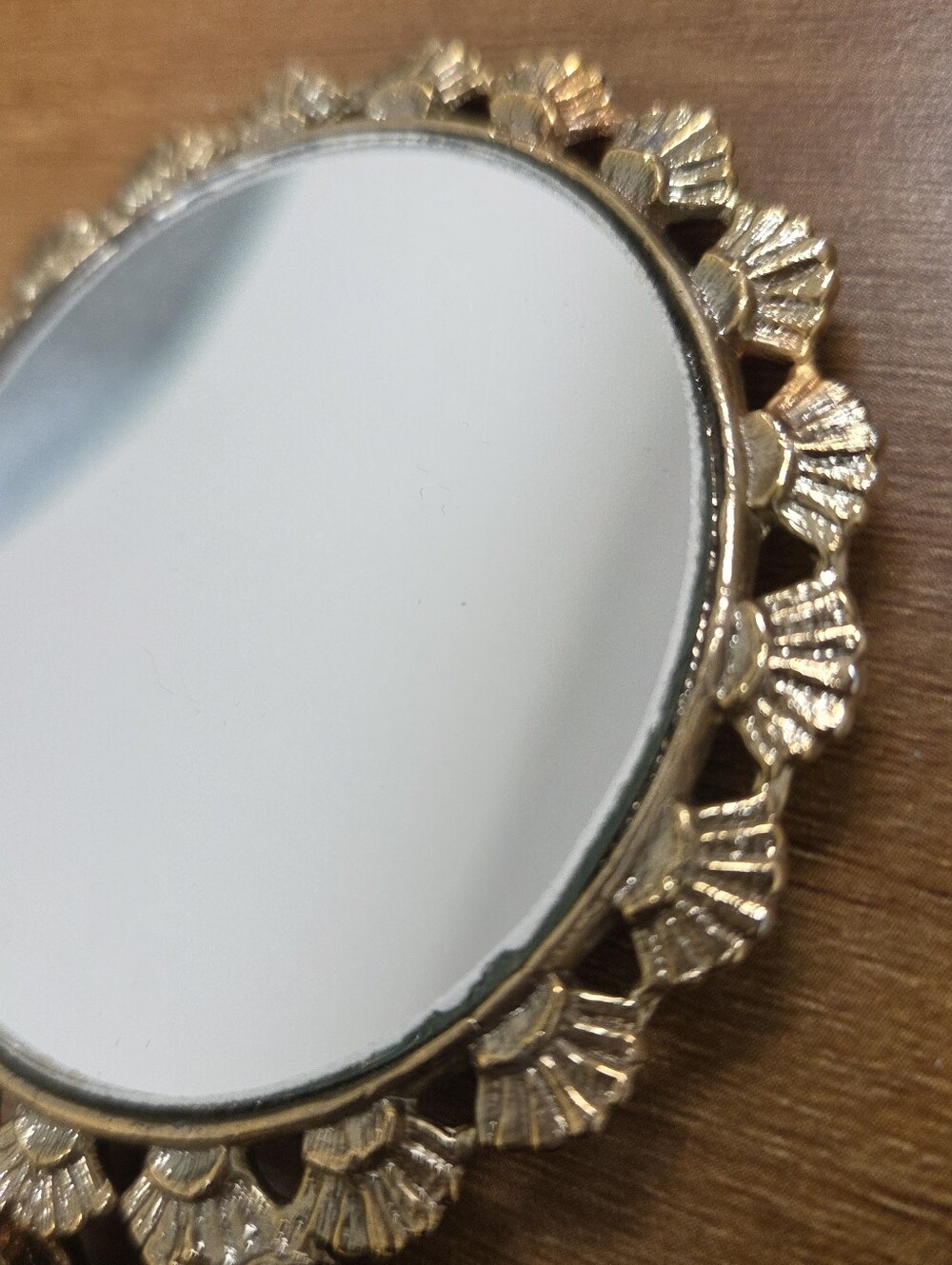 Vintage Ornate Gold Tone Vanity Cherub Cupid Handle Mirror Marked VIP - Picture 3 of 6